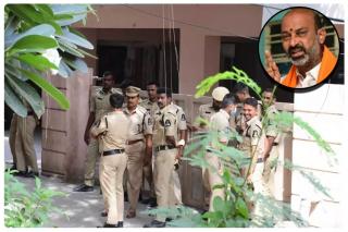 ఇంకా గృహ నిర్బంధంలోనే బండి సంజయ్‌.. హైకోర్టుకు బీజేపీ నేతలు
