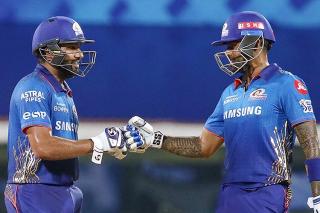 Rohit lauds Suryakumar, says DK needs more game time ahead of T20 WC
