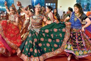Dandiya nights drench city in colours, mirth