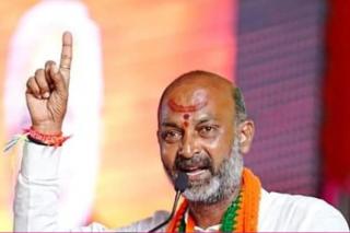 హైదరాబాద్‌లో సీఎం కేసీఆర్ డ్రామా విఫలమైంది. ఢిల్లీలో కూడా విఫలమవుతారు: బండి సంజయ్ కుమార్