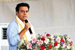 బీజేపీ పేరు మార్చుకుంటే మంచిదన్న కేటీఆర్ ..