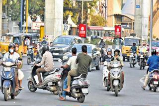 Hyderabad: Police to go tough on wrong side driving