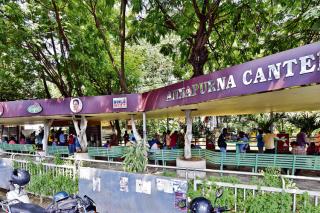 Ambience makes this Annapurna canteen in Hyderabad stand out!