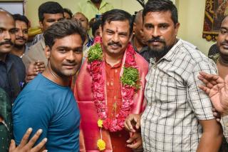 రాజా సింగ్‌పై హెచ్‌సి పిడి యాక్ట్‌ను రద్దు చేయడంతో విముక్తి పొందాడు