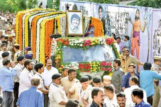 Adieu Superstar! City mourns, Tollywood stops