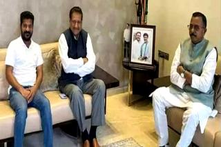 రేవంత్ రెడ్డితో మహారాష్ట్ర మాజీ సీఎం భేటీ..