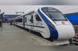 Vande Bharat Express evokes enthusiastic response from passengers