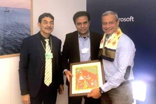 తెలంగాణ ప్రభుత్వం 3 ఒప్పందాలపై సంతకాలు; కంపెనీలు హైదరాబాద్‌లో పనిచేయాలి