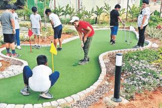 హైదరాబాద్: బొటానికల్ గార్డెన్స్‌లో మినీ గోల్ఫ్ కోర్సును ప్రారంభించారు